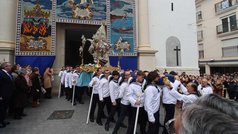 Benidorm culmina de forma multitudinaria los actos del Centenario de la Coronación de la Verge del Sofratge 