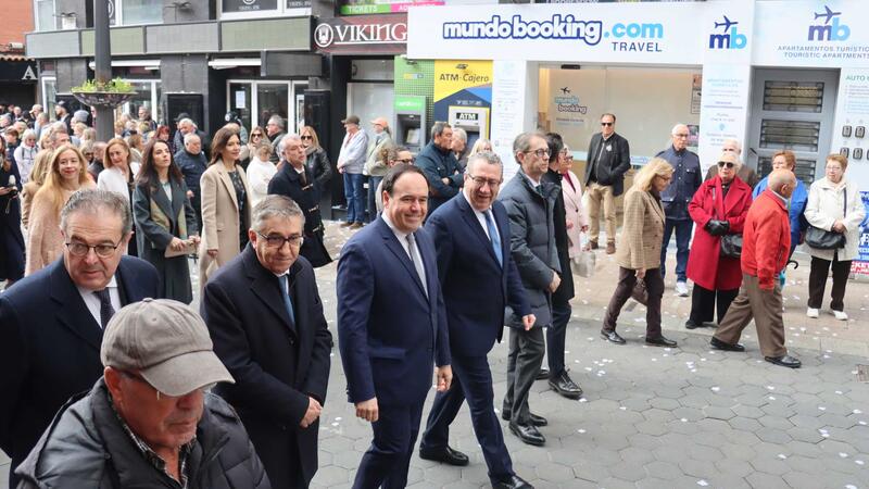 Benidorm culmina de forma multitudinaria los actos del Centenario de la Coronación de la Verge del Sofratge 