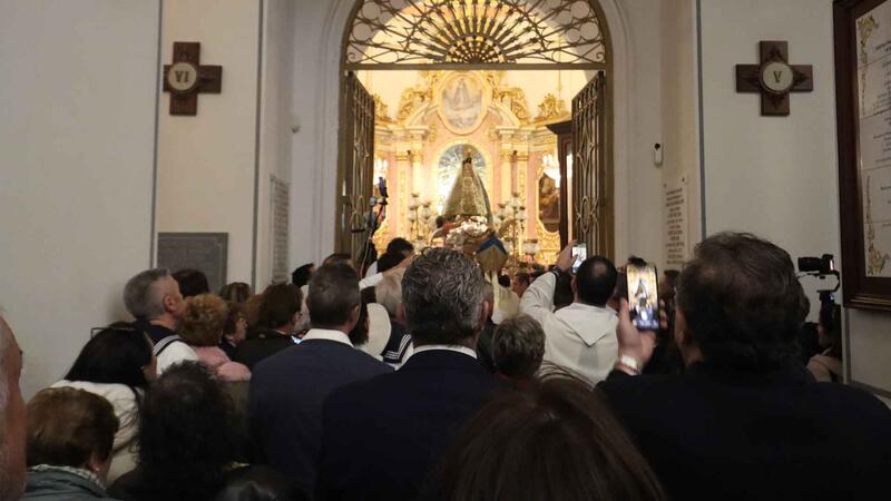 Benidorm culmina de forma multitudinaria los actos del Centenario de la Coronación de la Verge del Sofratge 