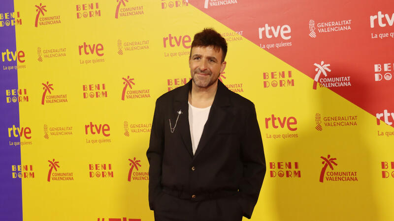 El glamur es dona cita en la festa de benvinguda del Benidorm Fest