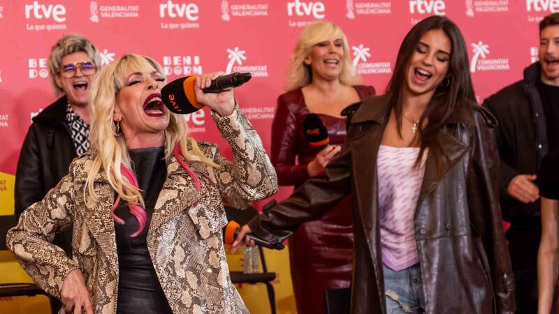 La ‘Fan Zone’ del Benidorm Fest vibra amb la primera sessió de la Festa Euroclub