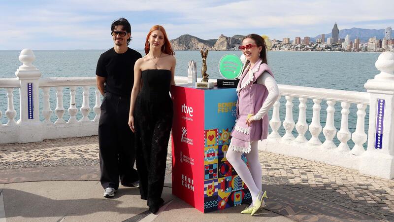 Más de un millón de espectadores vieron a través de la televisión a Tony Grox y Lucycalis alzarse como ganadores del Benidorm Fest