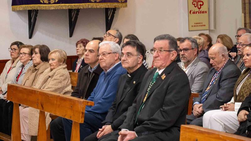 Holy Week in Benidorm begins with the unveiling of the poster, a work by M.ª Elena Romero