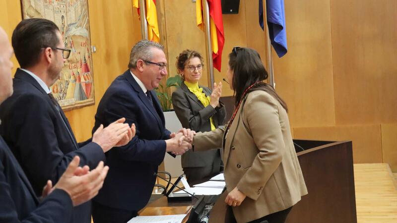 El pleno respalda la adhesión al Fondo de Impulso Económico y buscar vías de acuerdo con los propietarios del APR7 