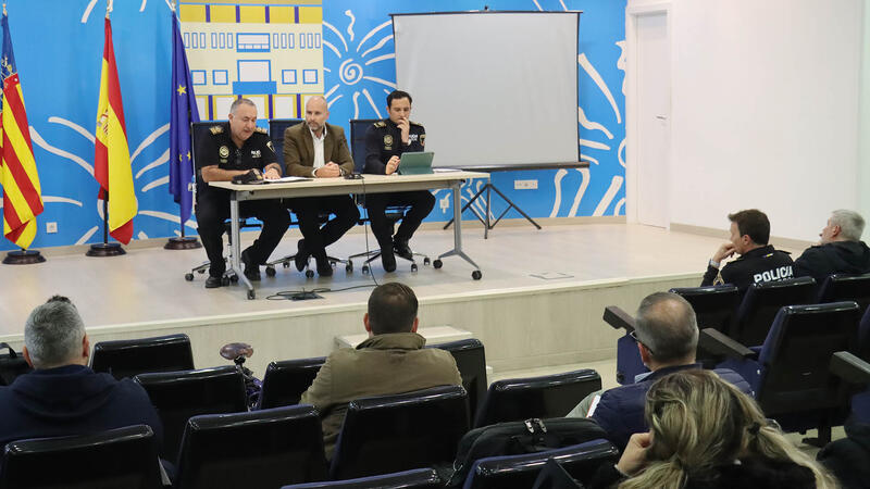 El Ayuntamiento inicia una campaña informativa sobre el alquiler y uso de vehículos de movilidad personal
