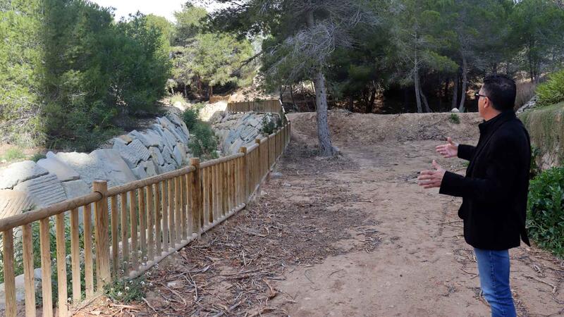 Benidorm opens a new entrance and pathway to El Moralet Park from Presidente Adolfo Suárez Street