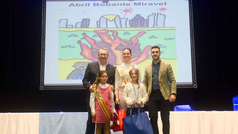 La Barqueta premia els jóvens artistes en el seu XXIII Certamen Escolar de Dibuix i Pintura