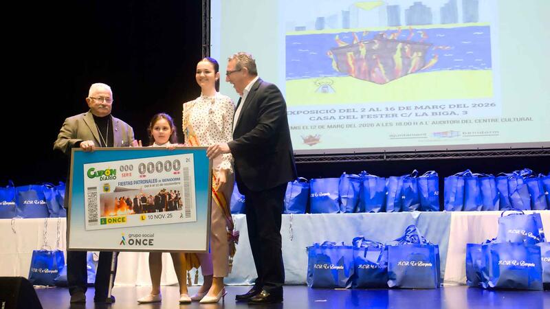 La Barqueta premia els jóvens artistes en el seu XXIII Certamen Escolar de Dibuix i Pintura