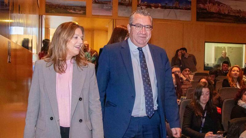 Benidorm acoge la Jornada ‘La IA en los nuevos procesos de selección’ con entrevistas de trabajo ‘express’ de cinco minutos