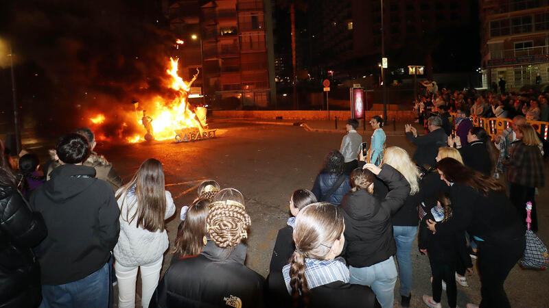 An emotional ‘Nit de la Cremà’ puts the perfect finishing touch to Benidorm Fallas festival