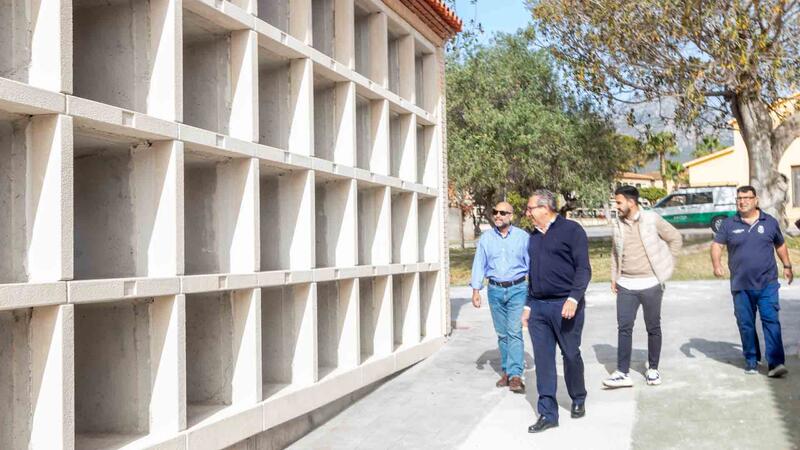Benidorm completes the construction of a new block with 96 cemetery niches in Sant Jaume cemetery