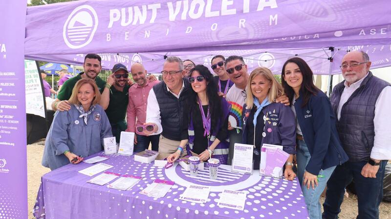 Al voltant de 5.000 penyistes celebren l