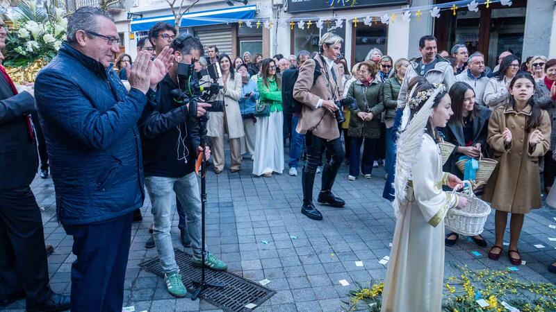 La ’Ambaixà’ y la Procesión del Encuentro, protagonistas del Domingo de Pascua en Benidorm