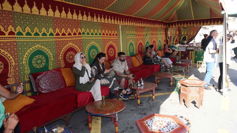 Elche Park is once again transformed into a medieval market for the celebration of the Charter of Settlement