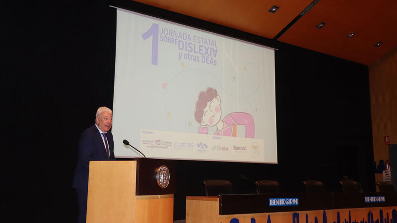 Benidorm acull la I Jornada Estatal de Dislèxia per a abordar propostes davant les Dificultats Específiques d