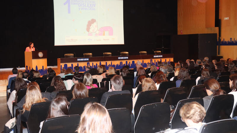Benidorm acull la I Jornada Estatal de Dislèxia per a abordar propostes davant les Dificultats Específiques d