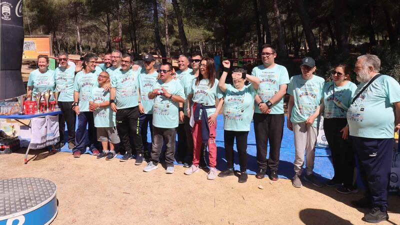 Més de mig miler de participants en la setena edició del Cross Solidari del Doble Amor
