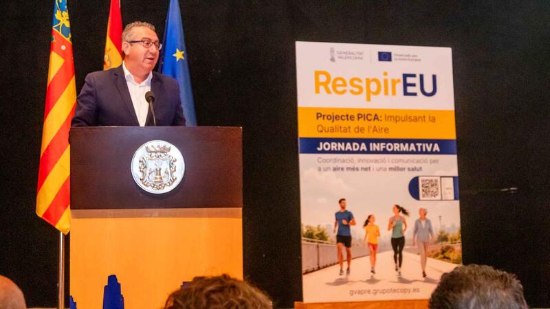 The Valencian government presents a new platform in Benidorm to monitor air quality in real time