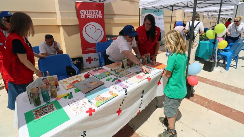 Famílies i associacions de tota la Comunitat celebren a Benidorm el Dia de les Famílies