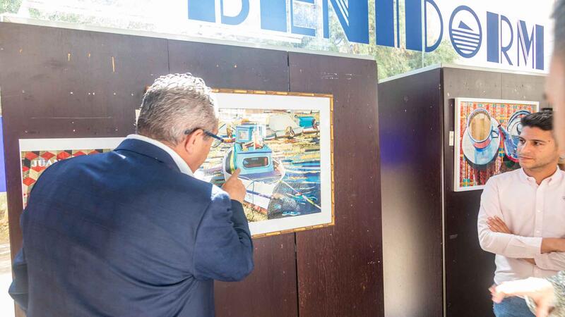The municipal Espai d’Art hosts the exhibition ‘Cho-kollages’ by Juana Martínez