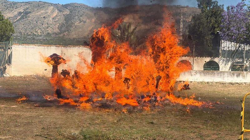 Centenars de persones abrigallen al Doble Amor en la seua tradicional Jornada de Convivència