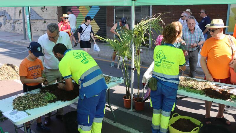 La ‘II Festa del Reciclatge’ de Benidorm aconseguix un gran èxit de participació 