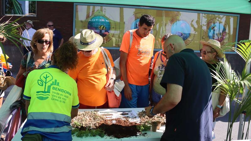 La ‘II Festa del Reciclatge’ de Benidorm aconseguix un gran èxit de participació 