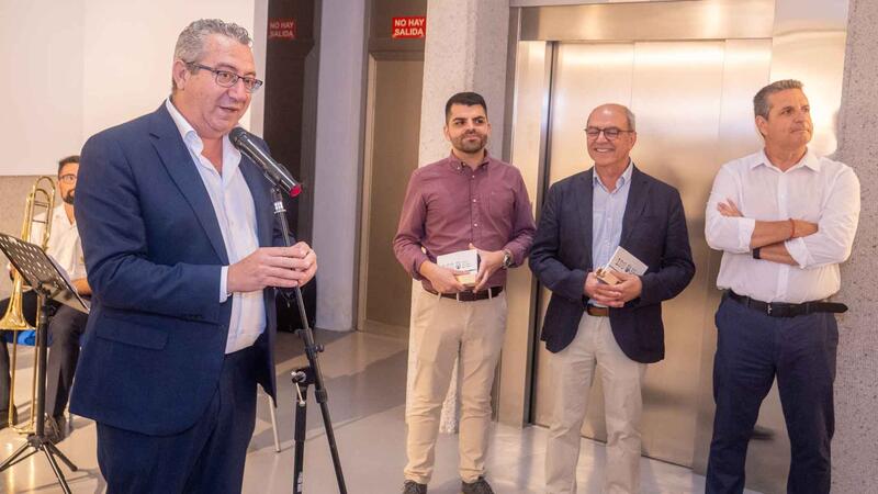Los ‘100 Anys fent música’ de la UMB resuenan en el Boca del Calvari