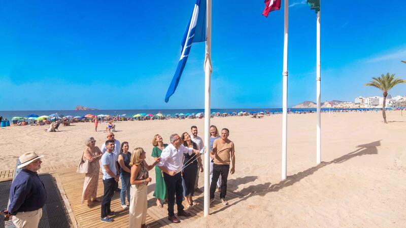 Més de 60 efectius conformaran el dispositiu especial a les platges de Benidorm per a la Nit de Sant Joan