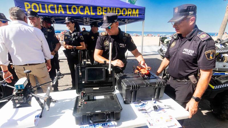 Benidorm reforça la secció de Platges de la Policia Local amb més personal i mitjans per a ampliar la seguretat dels arenals 