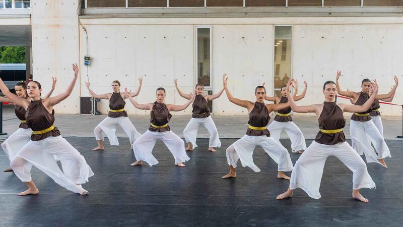 La danza contemporánea inaugura el verano cultural de Benidorm con una nueva edición de ‘Les Ones’