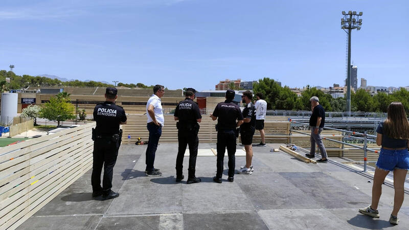 SkyFest Benidorm ultima el montaje del recinto que albergará durante todo el verano más de una veintena de eventos