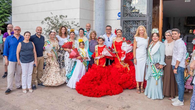La Casa de Andalucía celebra su XLVI Romería del Corpus Christi en Benidorm con la tradicional misa rociera y la bajada de la Blanca Paloma