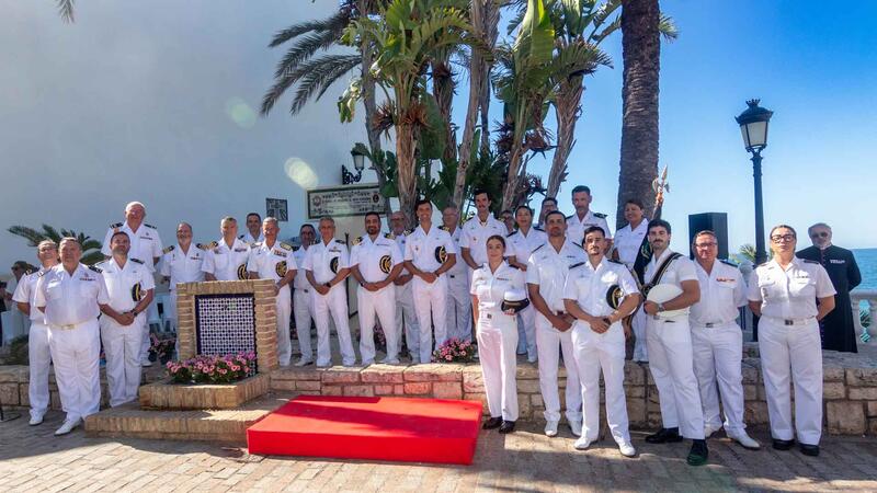 Benidorm rinde homenaje a los Caídos en la Mar y al Arma Submarina en el aniversario de la batalla de Santiago de Cuba