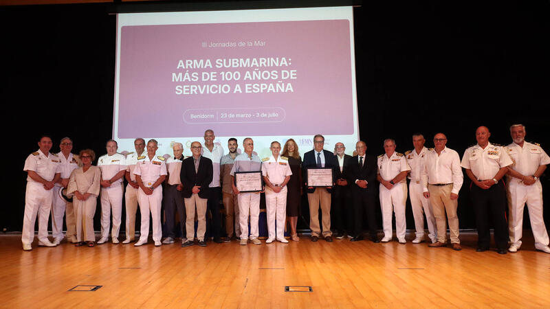 Benidorm rinde homenaje a los Caídos en la Mar y al Arma Submarina en el aniversario de la batalla de Santiago de Cuba
