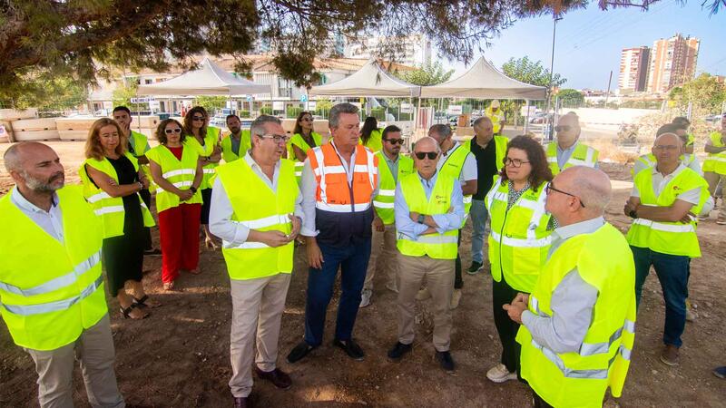 La tranviarización y duplicación de la vía del TRAM incorporará tres nuevos cruces semafóricos y un paso de vehículos de emergencia