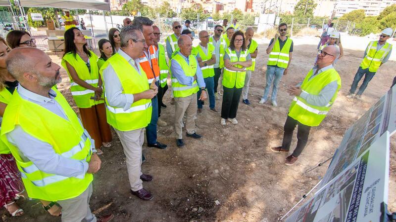 La tranviarización y duplicación de la vía del TRAM incorporará tres nuevos cruces semafóricos y un paso de vehículos de emergencia