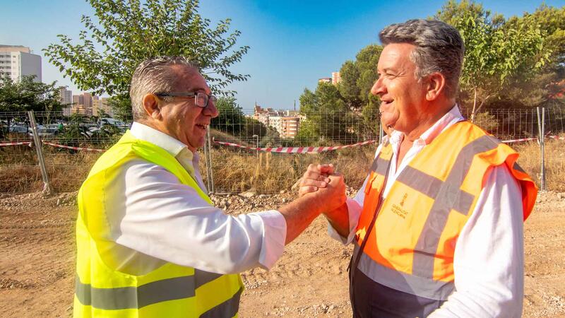 La tranviarización y duplicación de la vía del TRAM incorporará tres nuevos cruces semafóricos y un paso de vehículos de emergencia
