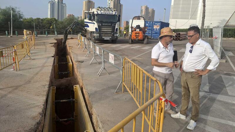Benidorm renueva el colector de aguas residuales del Palau e implanta la red de alcantarillado en el Salt de l’Aigua
