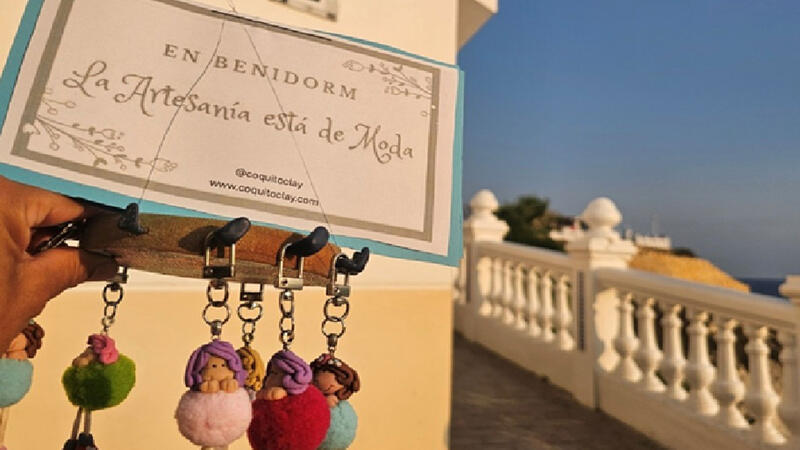 ‘Les Nits del Castell’ llenan de vida la Plaza de la Senyoría con sus talleres artesanales