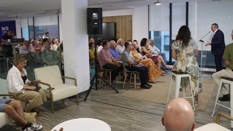 Benidorm presenta ‘La Serra Gelada. Un paisatge cultural mil.lenari’, un libro que explica su influencia en el desarrollo humano de la zona  