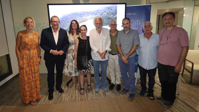 Benidorm presenta ‘La Serra Gelada. Un paisatge cultural mil.lenari’, un libro que explica su influencia en el desarrollo humano de la zona  