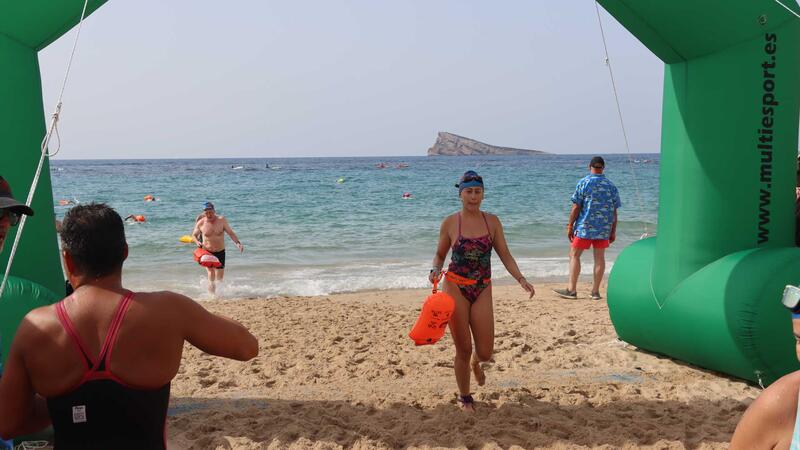 Nearly 400 Swimmers take Part in the ‘Heartbreak Benidorm Crossing,’ swimming along Levante Beach to the rhythm of rock and roll