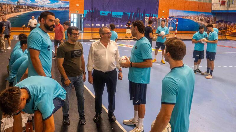 El Servigroup Hoteles Benidorm inicia la pretemporada con la mirada puesta, un año más, en el regreso a la Liga ASOBAL