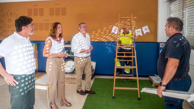 Benidorm invierte 150.000 euros en actuaciones de mejora en diez centros educativos durante el verano 
