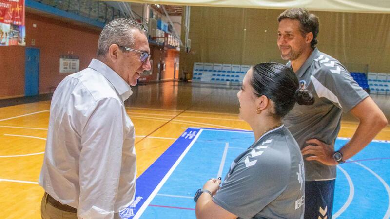 El Servigroup Benidorm aspira a «un passet més» en el seu segon any en la Superliga Masculina de Voleibol