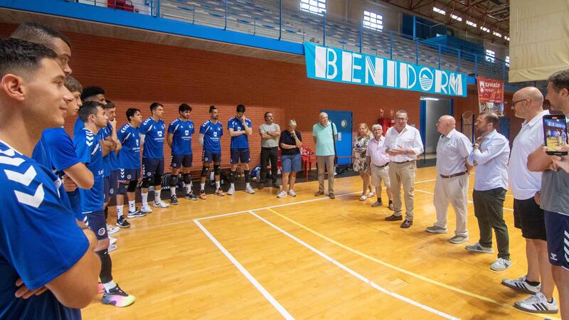 El Servigroup Benidorm aspira a «un passet més» en el seu segon any en la Superliga Masculina de Voleibol