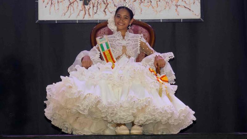 Naihara López de las Huertas, nueva Reina Infantil de la Casa de Andalucía de Benidorm