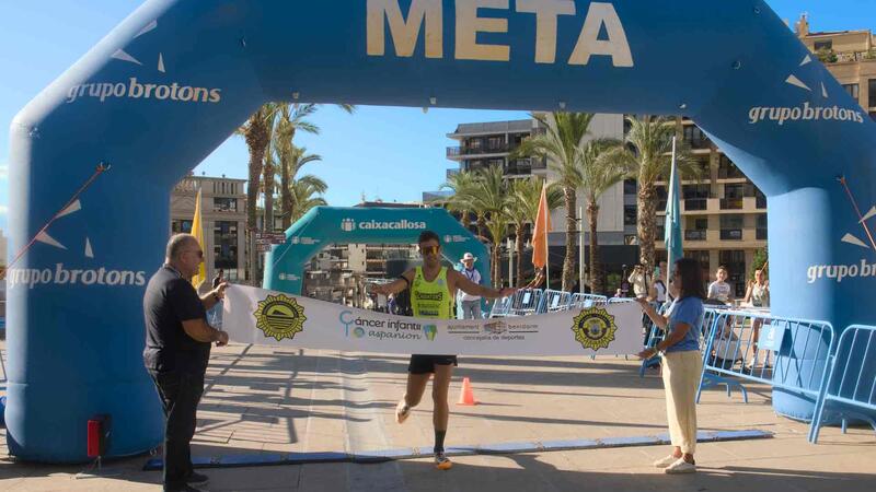 Benidorm recauda 27.000 euros contra el cáncer en la edición de 2026 de ‘En Primera Línea’ 
