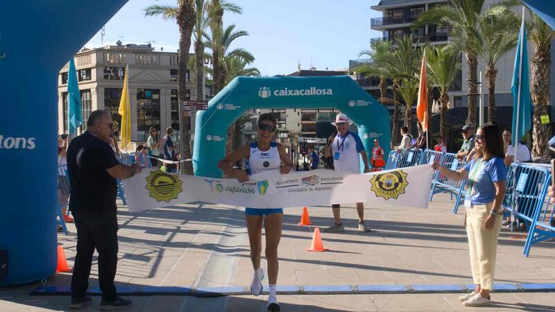 Benidorm recauda 27.000 euros contra el cáncer en la edición de 2026 de ‘En Primera Línea’ 